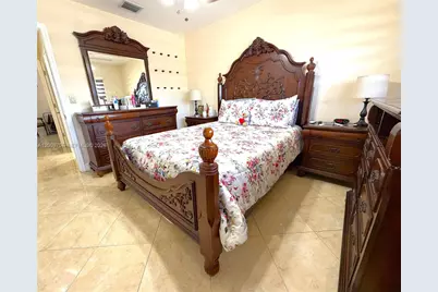 10110 SW 23rd Ter, Miami, FL 33165 - Photo 17