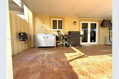 10110 SW 23rd Ter, Miami, FL 33165 - Photo 43