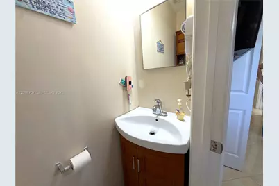 10110 SW 23rd Ter, Miami, FL 33165 - Photo 21