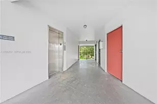 1400 NE 191st St, Miami, FL 33179 - Photo 21