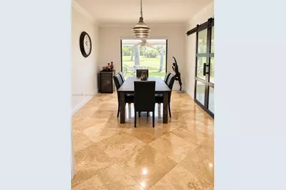 19265 E Saint Andrews Dr, Hialeah, FL 33015 - Photo 35