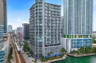 690 SW 1st Ct, Miami, FL 33130 - Photo 3