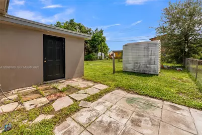 2308 NW 13th Ct, Fort Lauderdale, FL 33311 - Photo 21
