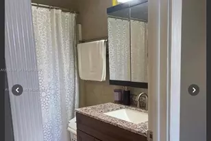 10241 NW 9th St Cir, Miami, FL 33172 - Photo 7