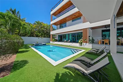 13145 Coronado Dr, North Miami, FL 33181 - Photo 29