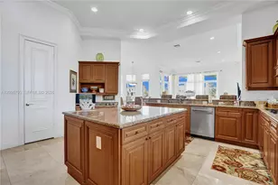 1130 Harbor Ct, Hollywood, FL 33019 - Photo 39