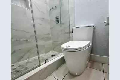 7031 NW 20th Ave, Miami, FL 33147 - Photo 15