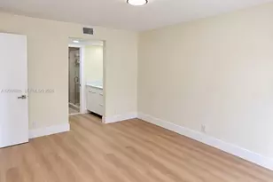 12600 SW 5th Ct, Pembroke Pines, FL 33027 - Photo 15