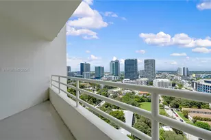 555 NE 34th St, Miami, FL 33137 - Photo 15