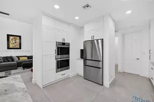 200 NE 14th Ave, Fort Lauderdale, FL 33301 - Photo 55