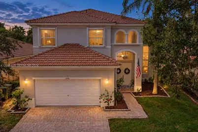3742 NE 13th St, Homestead, FL 33033 - Photo 1