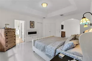 3742 NE 13th St, Homestead, FL 33033 - Photo 5