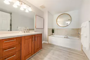 1300 Ponce De Leon Blvd, Coral Gables, FL 33134 - Photo 11