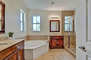 7490 NW 115th Ct, Doral, FL 33178 - Photo 9