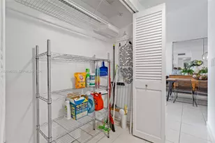 300 Bayview Dr, Sunny Isles Beach, FL 33160 - Photo 23