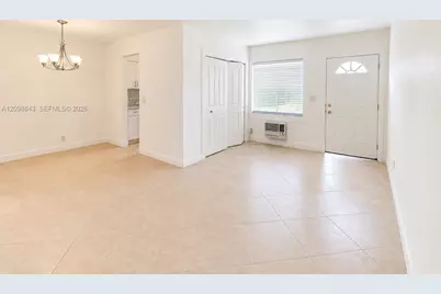 101 SE 9th St #8, Hallandale Beach, FL 33009 - Photo 5