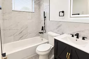 101 SE 9th St, Hallandale Beach, FL 33009 - Photo 3