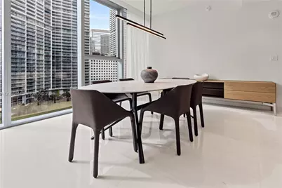 300 Biscayne Boulevard Way #804W, Miami, FL 33131 - Photo 5