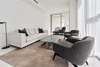 300 Biscayne Boulevard Way #804W, Miami, FL 33131 - Photo 7