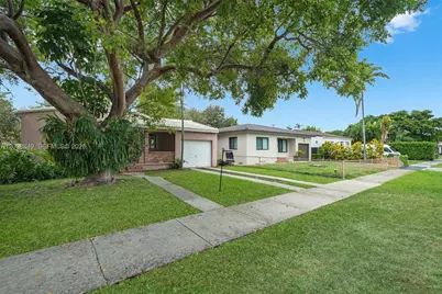 250 Laurel Way, Miami Springs, FL 33166 - Photo 3