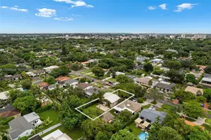 250 Laurel Way, Miami Springs, FL 33166 - Photo 35