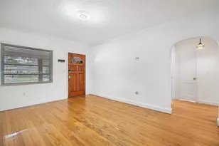 250 Laurel Way, Miami Springs, FL 33166 - Photo 23