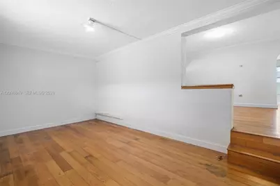 250 Laurel Way, Miami Springs, FL 33166 - Photo 27