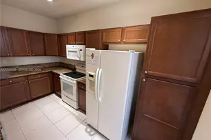9572 SW 169th Pl, Miami, FL 33196 - Photo 1