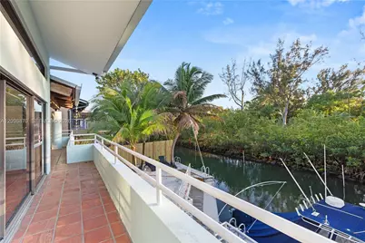 3520 Rockerman Rd, Miami, FL 33133 - Photo 33