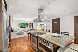 3520 Rockerman Rd, Miami, FL 33133 - Photo 55