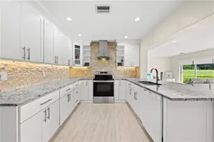 6204 Jacaranda Cir, Tamarac, FL 33319 - Photo 19