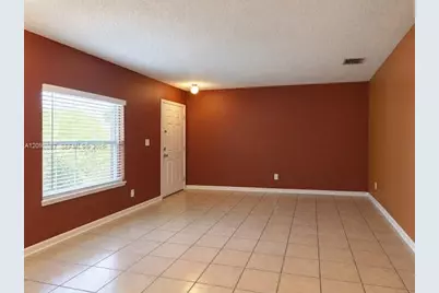 2120 SW 4th St, Miami, FL 33135 - Photo 17
