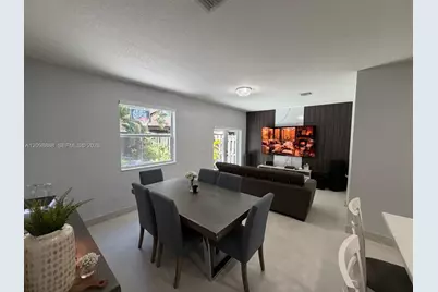1324 SE 26th Ter #1324, Homestead, FL 33035 - Photo 11