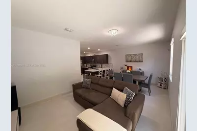 1324 SE 26th Ter #1324, Homestead, FL 33035 - Photo 15