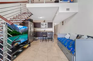 41 SE 5th St, Miami, FL 33131 - Photo 23