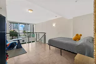 41 SE 5th St, Miami, FL 33131 - Photo 9