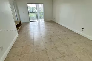 10445 NW 8th St, Pembroke Pines, FL 33026 - Photo 3