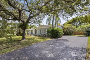10100 SW 133rd St, Miami, FL 33176 - Photo 7
