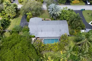 10100 SW 133rd St, Miami, FL 33176 - Photo 49