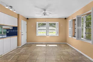 10100 SW 133rd St, Miami, FL 33176 - Photo 21