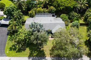 10100 SW 133rd St, Miami, FL 33176 - Photo 3