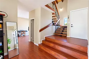735 NW 105th Pl, Miami, FL 33172 - Photo 17