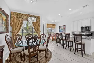 11646 SW 13th Ln, Pembroke Pines, FL 33025 - Photo 13