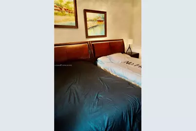 11646 SW 13th Ln, Pembroke Pines, FL 33025 - Photo 37