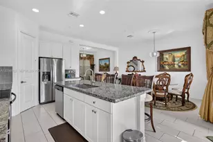 11646 SW 13th Ln, Pembroke Pines, FL 33025 - Photo 19