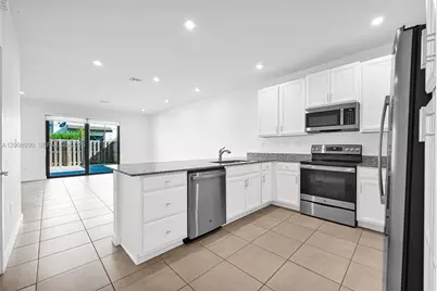 10817 SW 233rd St, Homestead, FL 33032 - Photo 13