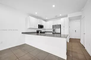 10817 SW 233rd St, Homestead, FL 33032 - Photo 17