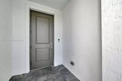 10817 SW 233rd St, Homestead, FL 33032 - Photo 9