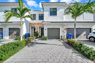 10817 SW 233rd St, Homestead, FL 33032 - Photo 1