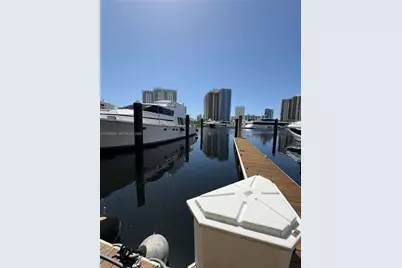19777 E Country Club Dr, Aventura, FL 33180 - Photo 1